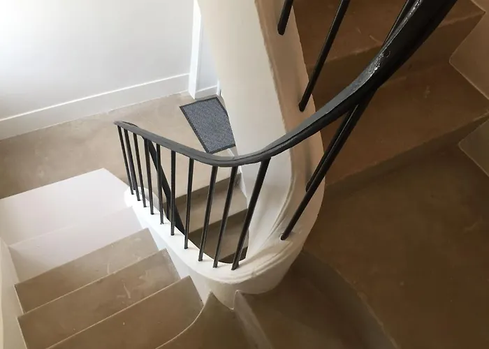 Quiet In 9km From Beach Daire Bayeux