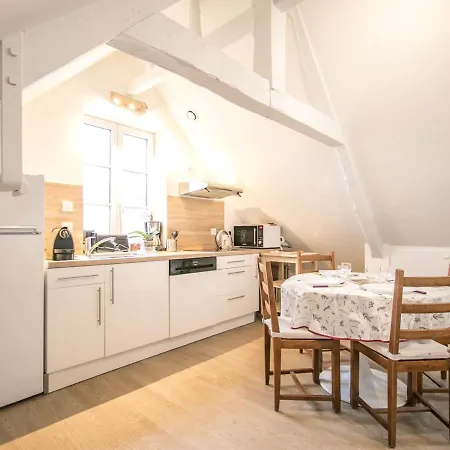 Quiet In 9km From Beach Appartement *