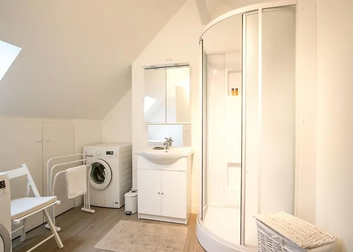 Quiet In 9km From Beach Apartman