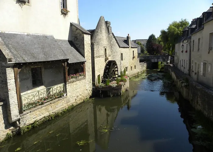 Quiet In 9km From Beach Apartman Bayeux